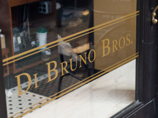 Di Bruno Bros. – Store Design